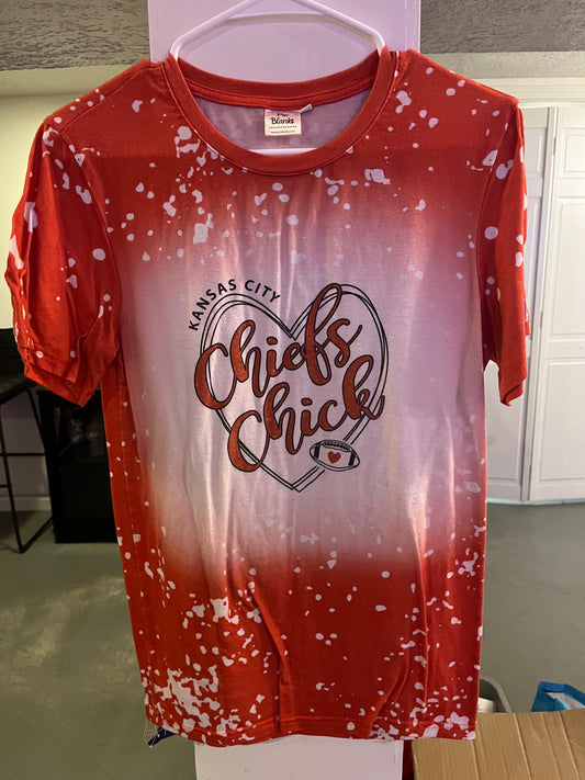 Small bleached chiefs chick