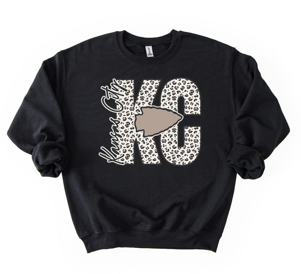 Black & white Leopard Kc