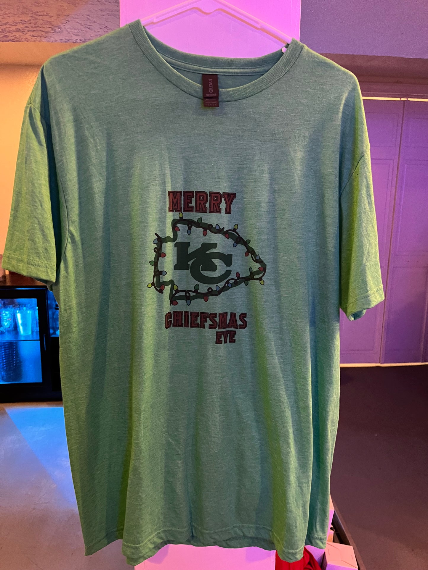 Large merry Chiefsmas eve shirt