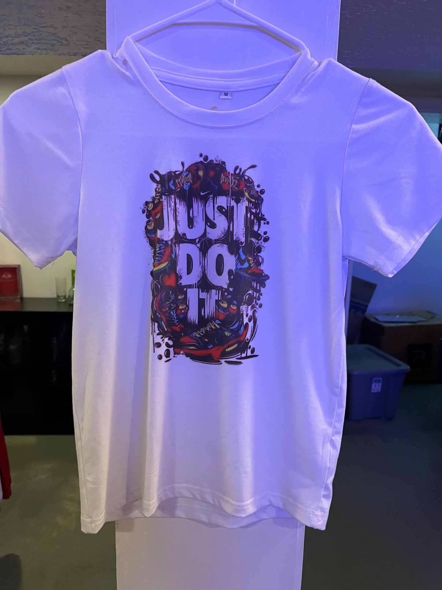 Youth medium just do it