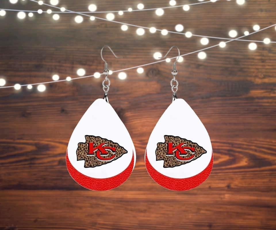 Red & white Leopard arrowhead earrings
