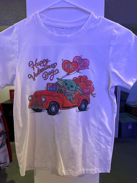 Youth medium yoda Valentine’s Day